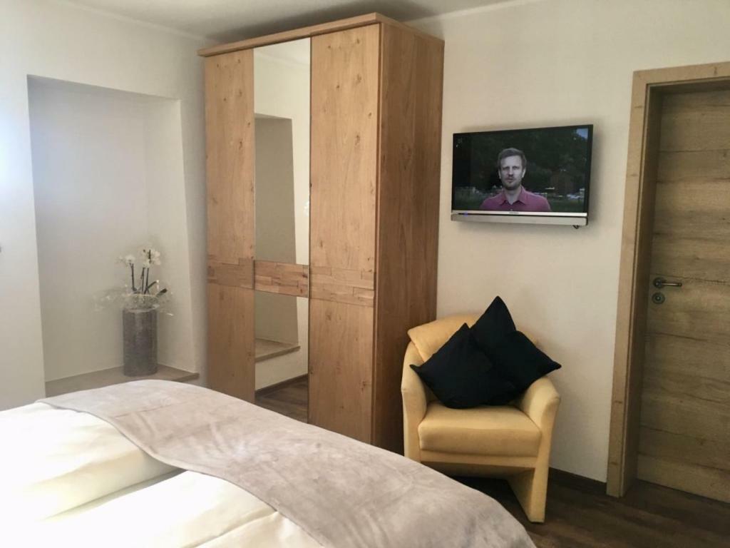 ריאדנבורג Ferienwohnung Zum Dorfwirt מראה חיצוני תמונה