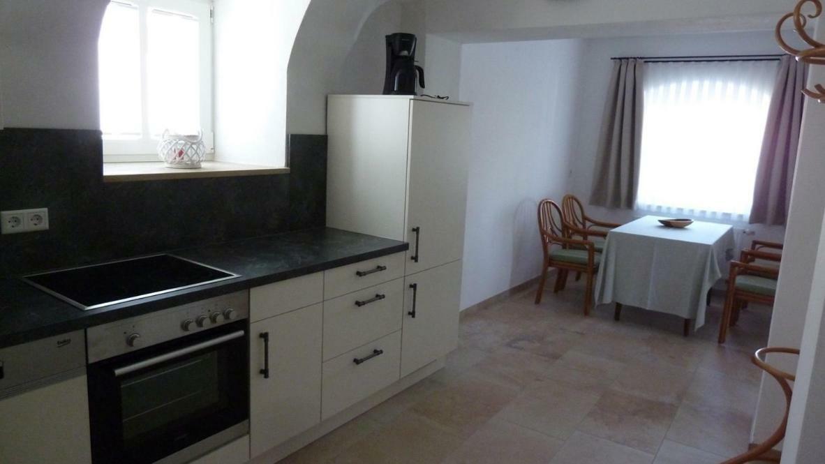 ריאדנבורג Ferienwohnung Zum Dorfwirt מראה חיצוני תמונה